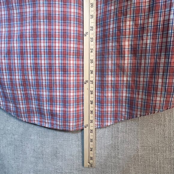 IZOD Men’s Dress Shirt LG Multi color checked Blue, White, Red, Plaid Dress Work - Picture 6 of 8